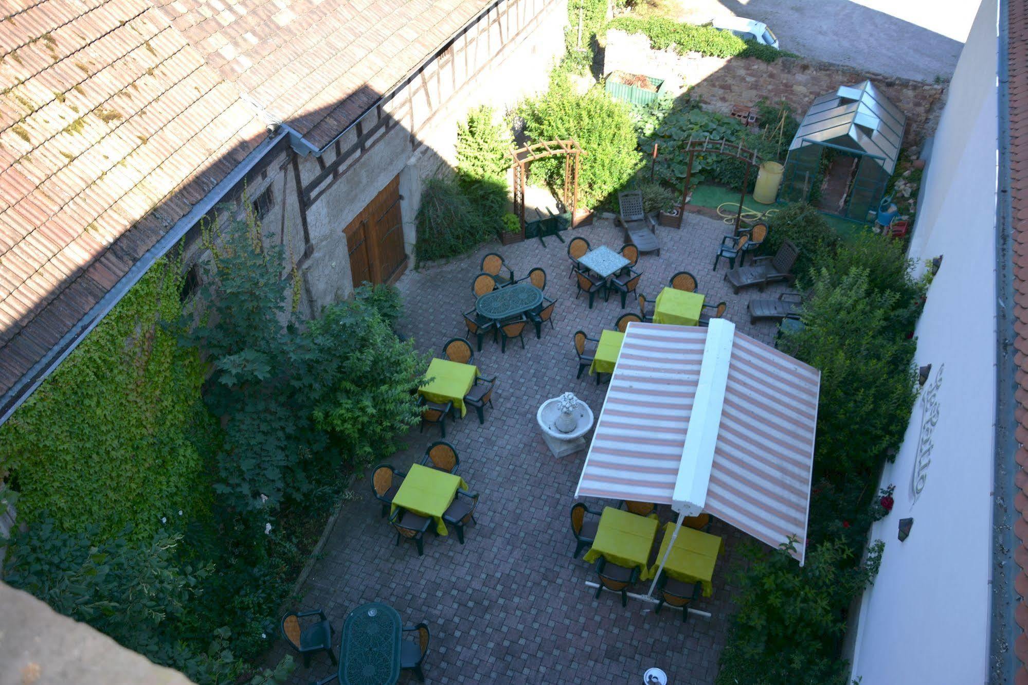 Logis Hotel Du Centre - Halte Ideale En Cyclotourisme Avec Garage A Velos Clos مولشا المظهر الخارجي الصورة